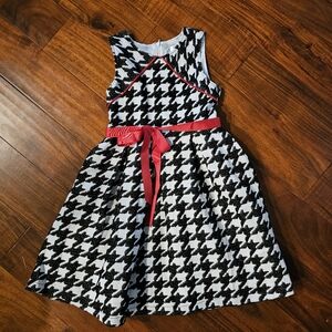 Joe-Ella Pleated Checkered Dress